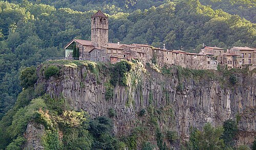 Castellfollit de la Roca, Garrotxa