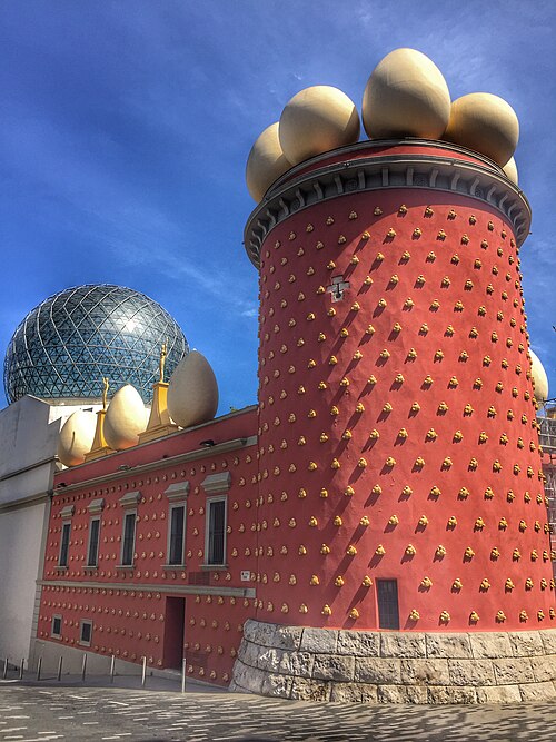 Teatro-Museo Dalí, Alt Empordà