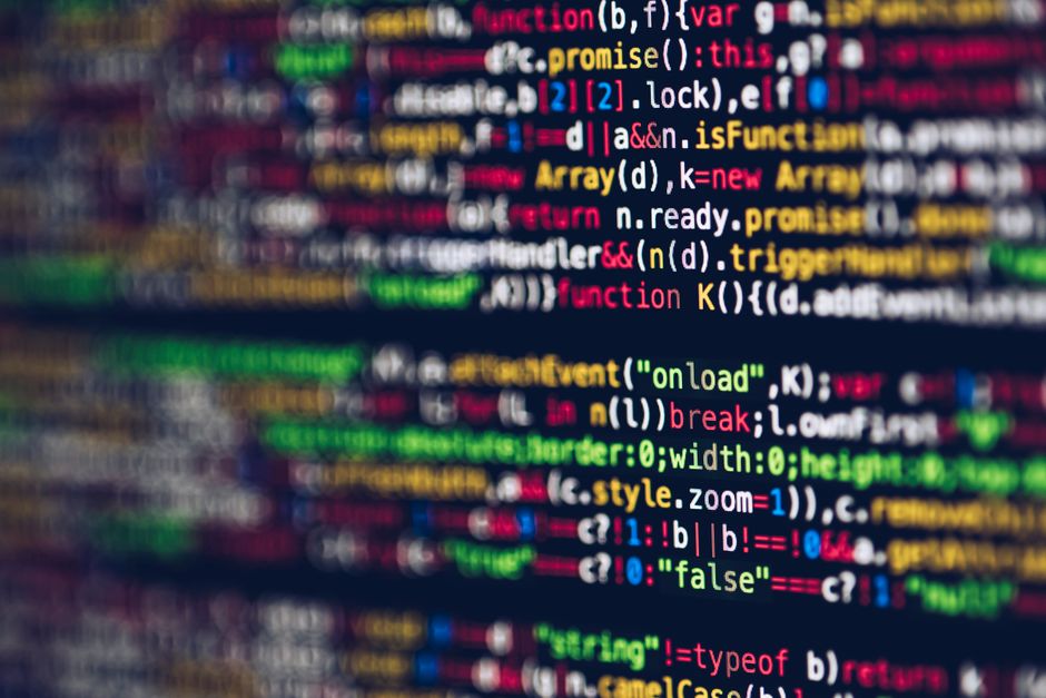 Pantalla con código de programación